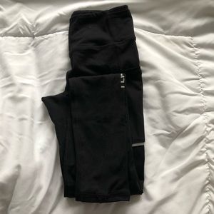 *SOLD* Echt Leggings with Pockets